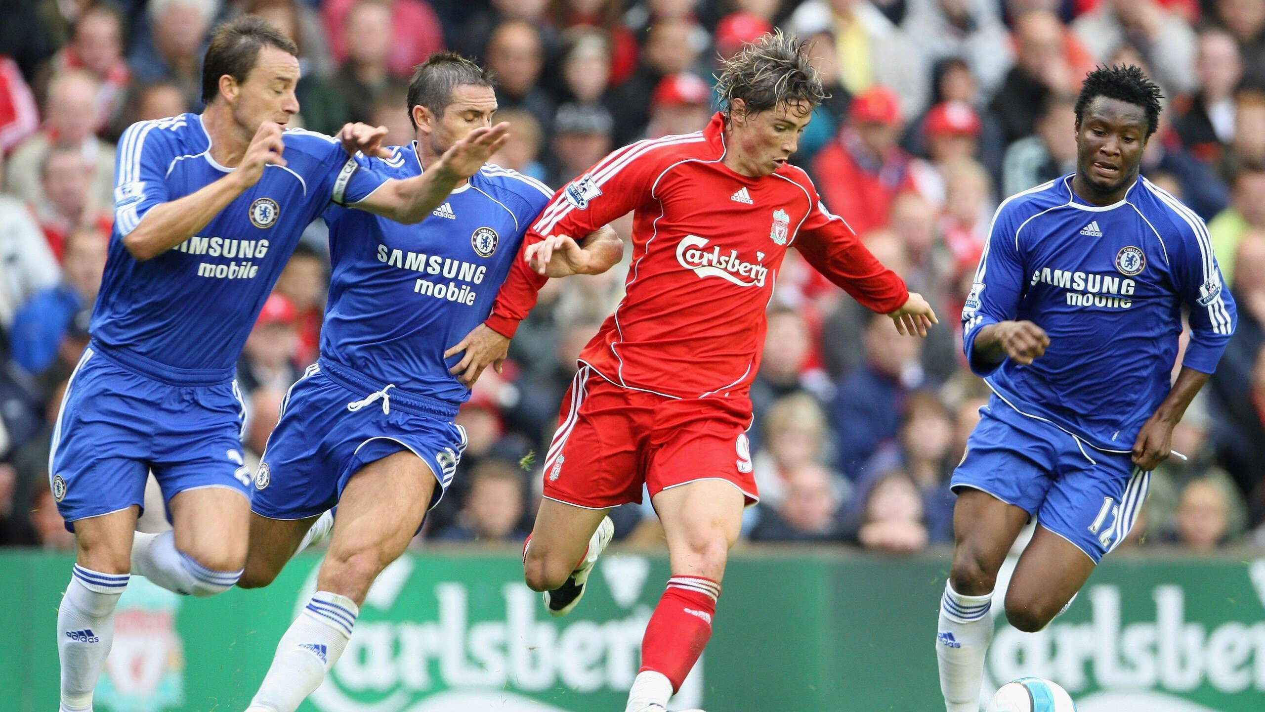 _夜色彩跑：在灯光中点亮运动热情_，色彩夜景